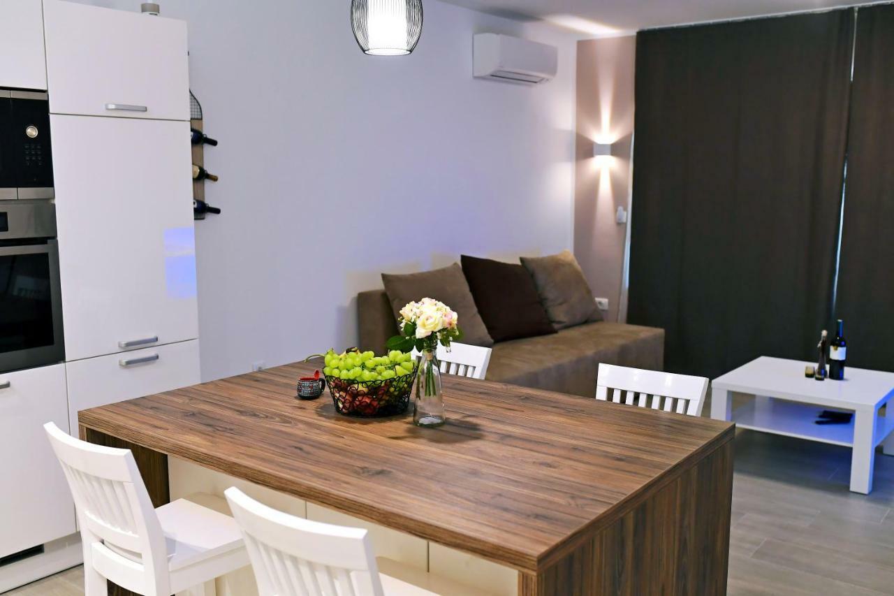 Apartment Luce Njivice Dış mekan fotoğraf